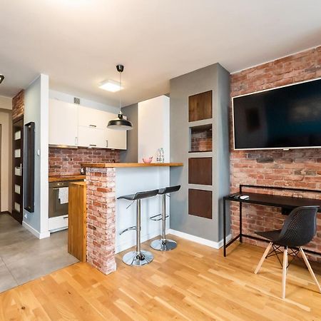 Ratusz Arsenal Modern City Apartment Варшава Екстер'єр фото