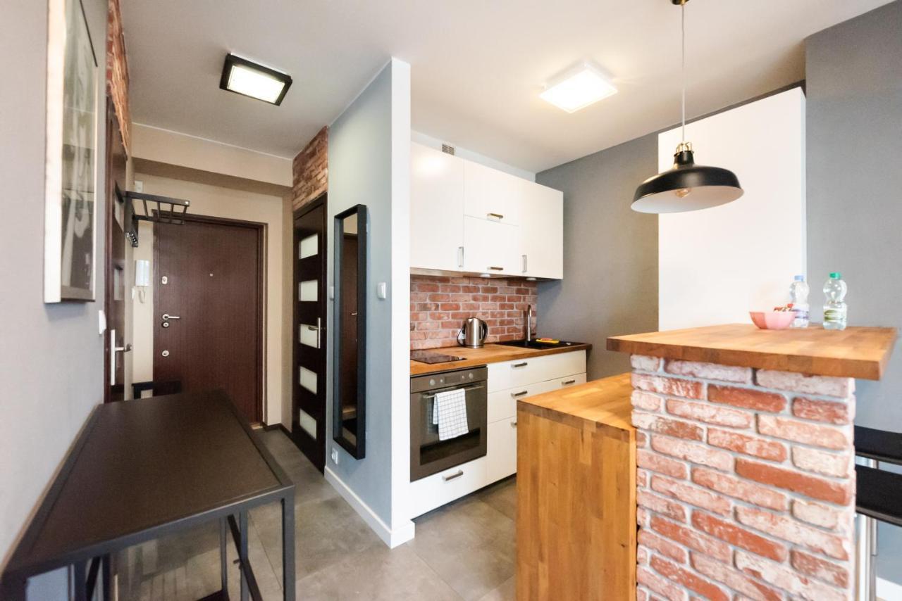 Ratusz Arsenal Modern City Apartment Варшава Екстер'єр фото