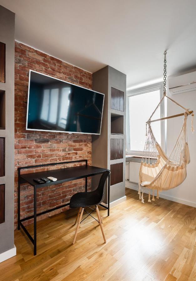 Ratusz Arsenal Modern City Apartment Варшава Екстер'єр фото